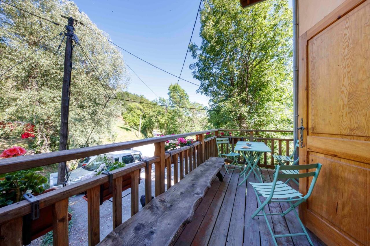 Eco-Hotel Et Yourtes Du Mercantour Гийом Екстериор снимка